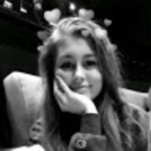 Meet your Posher, Evelyn